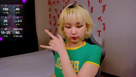 Snapshot of milla_waves chatting on February 12, 2026, 1:17 pm Milla or just Mi online show from February 12, 2026, 1:17 pm