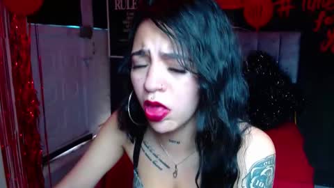 Violeta online show from February 28, 2025, 3:26 pm