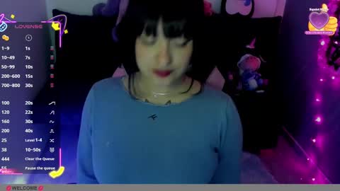 millandiux online show from September 30, 2025, 1:21 am