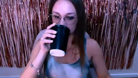 Snapshot of millasamsd chatting on July 28, 2026, 12:48 pm Milla online show from July 28, 2026, 12:48 pm