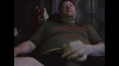 millbj02 online show from December 2, 2025, 5:46 am