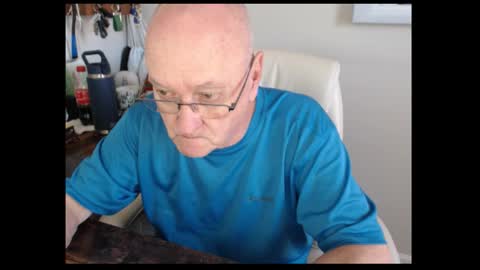 millenium0129 online show from October 20, 2025, 6:19 pm