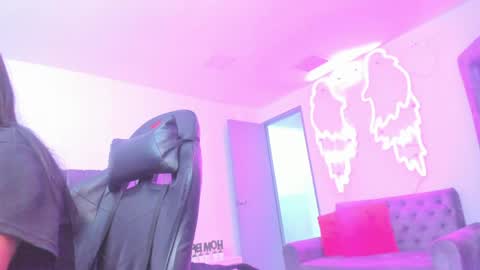 Snapshot of miller_silvana chatting on April 20, 2026, 12:08 pm miller_silvana online show from April 20, 2026, 12:08 pm