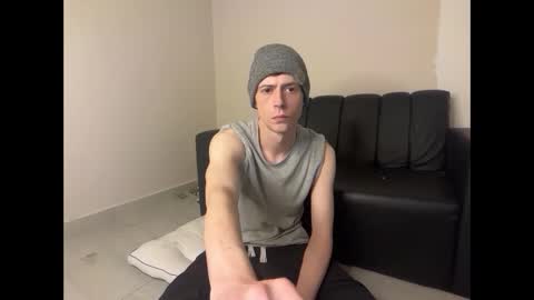 Snapshot of millerjdm chatting on May 16, 2026, 9:24 pm SlimnHungOH online show from May 16, 2026, 9:24 pm