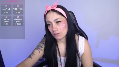 Millie Bobby online show from November 24, 2025, 2:17 pm