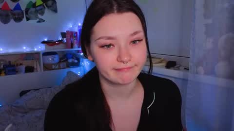 Millie online show from November 4, 2025, 3:27 am