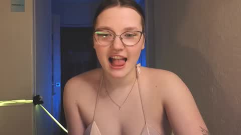 Millie online show from February 5, 2026, 5:39 pm