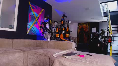 Mila  online show from October 16, 2025, 12:39 pm