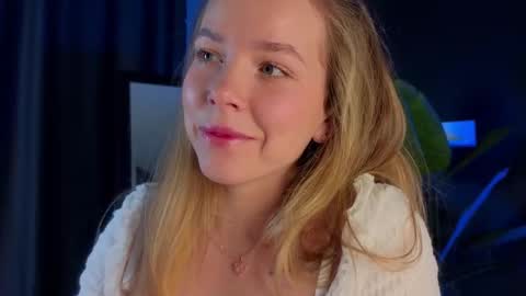 Milly    online show from March 4, 2025, 6:58 am