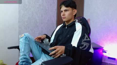 Snapshot of milo_tay1 chatting on March 31, 2026, 3:19 am milo_tay1 online show from March 31, 2026, 3:19 am