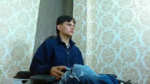 Snapshot of milo_tay1 chatting on April 6, 2026, 2:31 am milo_tay1 online show from April 6, 2026, 2:31 am