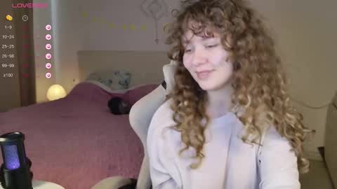 milounee online show from February 10, 2026, 6:50 am