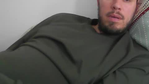 milowww1601 online show from February 4, 2026, 1:50 pm