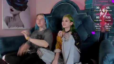 milten_trish online show from December 15, 2024, 9:20 pm