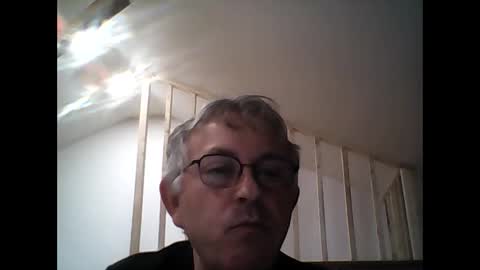 Snapshot of milu72 chatting on March 6, 2025, 7:10 pm milu72 online show from March 6, 2025, 7:10 pm