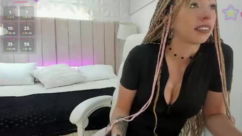  Milu Belucci  online show from July 17, 2026, 1:18 pm