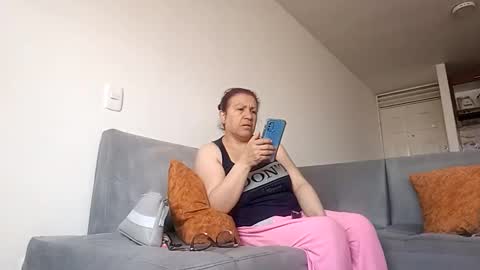 miluv19 online show from September 11, 2025, 8:09 pm