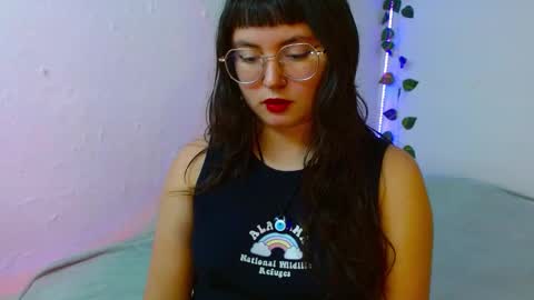 mily_baker online show from January 28, 2025, 9:40 pm