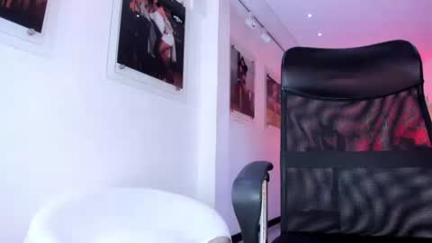 Snapshot of milyclem chatting on June 26, 2026, 3:00 am MilyClem online show from June 26, 2026, 3:00 am