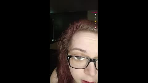 mimi142 online show from April 20, 2026, 11:46 am
