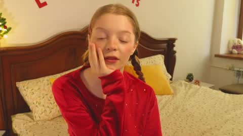 Snapshot of mimichelle chatting on December 31, 2024, 9:21 am mimichelle online show from December 31, 2024, 9:21 am