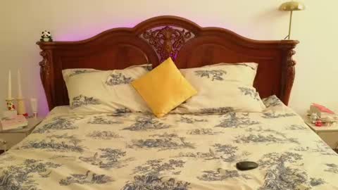 Snapshot of mimichelle chatting on February 18, 2025, 3:10 am mimichelle online show from February 18, 2025, 3:10 am