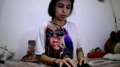 Snapshot of mina_smithx chatting on February 19, 2026, 5:14 am mina smith online show from February 19, 2026, 5:14 am