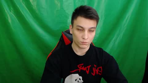 MINATO online show from November 28, 2025, 8:06 am