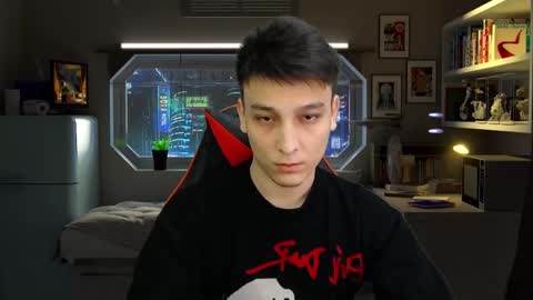 Snapshot of minato_kono chatting on October 13, 2025, 5:02 pm minato_kono online show from October 13, 2025, 5:02 pm