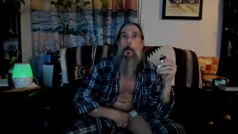 mindphuk online show from January 8, 2025, 4:02 am