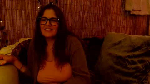 Snapshot of mindymounds chatting on October 26, 2025, 11:38 am Mindy online show from October 26, 2025, 11:38 am