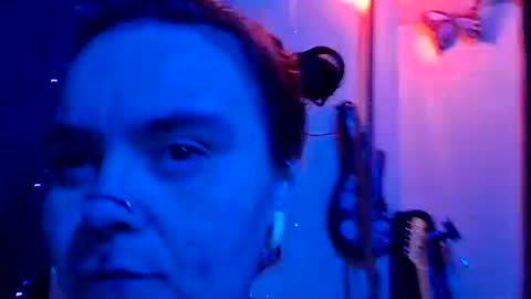 mindyourvib3z online show from April 2, 2026, 9:40 am