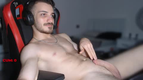    online show from October 2, 2025, 7:43 pm