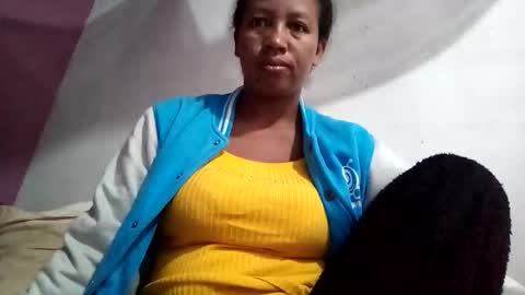 Snapshot of minie4tina chatting on April 16, 2026, 6:47 am Minie4Tina online show from April 16, 2026, 6:47 am