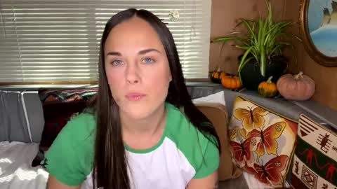 Snapshot of minimaggie chatting on September 26, 2025, 6:56 pm minimaggie online show from September 26, 2025, 6:56 pm