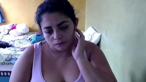 Snapshot of minnie_bbw69 chatting on September 23, 2025, 4:32 pm Andrea online show from September 23, 2025, 4:32 pm