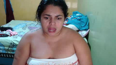 Snapshot of minnie_bbw69 chatting on October 5, 2025, 3:16 am Andrea online show from October 5, 2025, 3:16 am