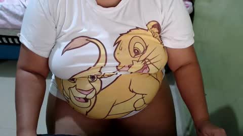 Snapshot of minnie_bbw69 chatting on October 15, 2025, 12:44 am Andrea online show from October 15, 2025, 12:44 am