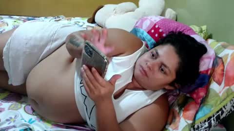 Snapshot of minnie_bbw69 chatting on July 1, 2026, 12:01 am Andrea online show from July 1, 2026, 12:01 am