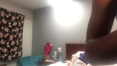 minniehunney online show from November 18, 2025, 1:15 pm