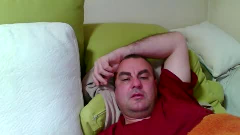 Snapshot of mir4oboi chatting on February 12, 2025, 3:27 pm MIro1611 online show from February 12, 2025, 3:27 pm