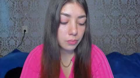 Snapshot of mira_bloempje chatting on October 7, 2025, 7:16 am Mira online show from October 7, 2025, 7:16 am