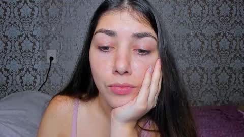 Snapshot of mira_bloempje chatting on October 16, 2025, 9:05 pm Mira online show from October 16, 2025, 9:05 pm