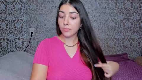 Snapshot of mira_bloempje chatting on October 18, 2025, 4:30 pm Mira online show from October 18, 2025, 4:30 pm