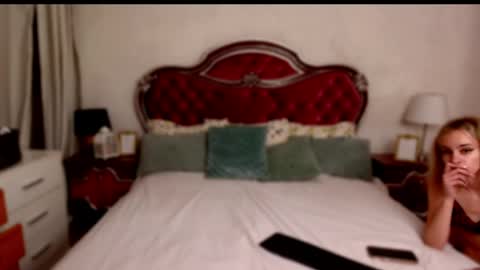 Mira online show from June 3, 2026, 2:33 pm