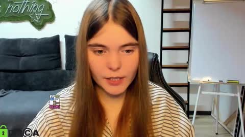 miraa_bloom online show from February 1, 2026, 2:59 pm