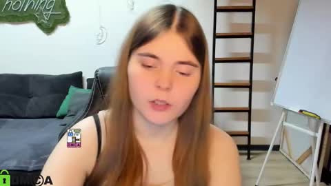 miraa_bloom online show from February 5, 2026, 2:54 pm