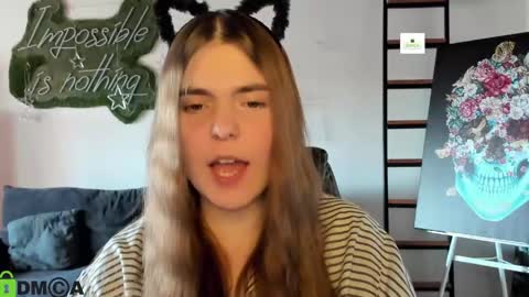 miraa_bloom online show from April 14, 2026, 2:23 pm