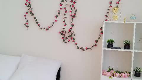 mirabella__flower online show from July 14, 2026, 10:21 am