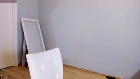 Meera online show from February 12, 2025, 1:37 pm